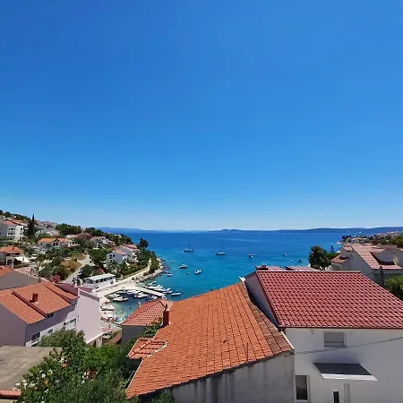 Delux Soba Sa Pogledom Na More, Hidromasaznom Kadom I Balkonom Apartment Trogir