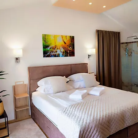 Apartment Delux Soba Sa Pogledom Na More, Hidromasaznom Kadom I Balkonom