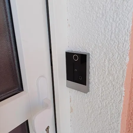 Apartment Delux Soba Sa Pogledom Na More, Hidromasaznom Kadom I Balkonom
